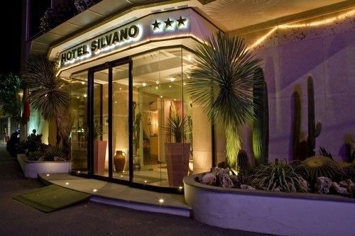 Silvano Otel Diano Marina Dış mekan fotoğraf