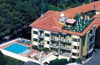 Silvano Otel Diano Marina Dış mekan fotoğraf